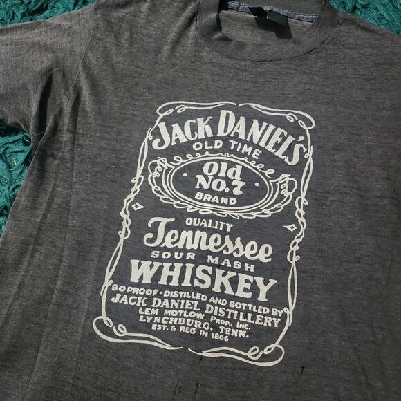 Vintage Jack Daniel’s Old No.7 Tennessee Whiskey Tee Distressed Black 18x25 - Picture 3 of 7